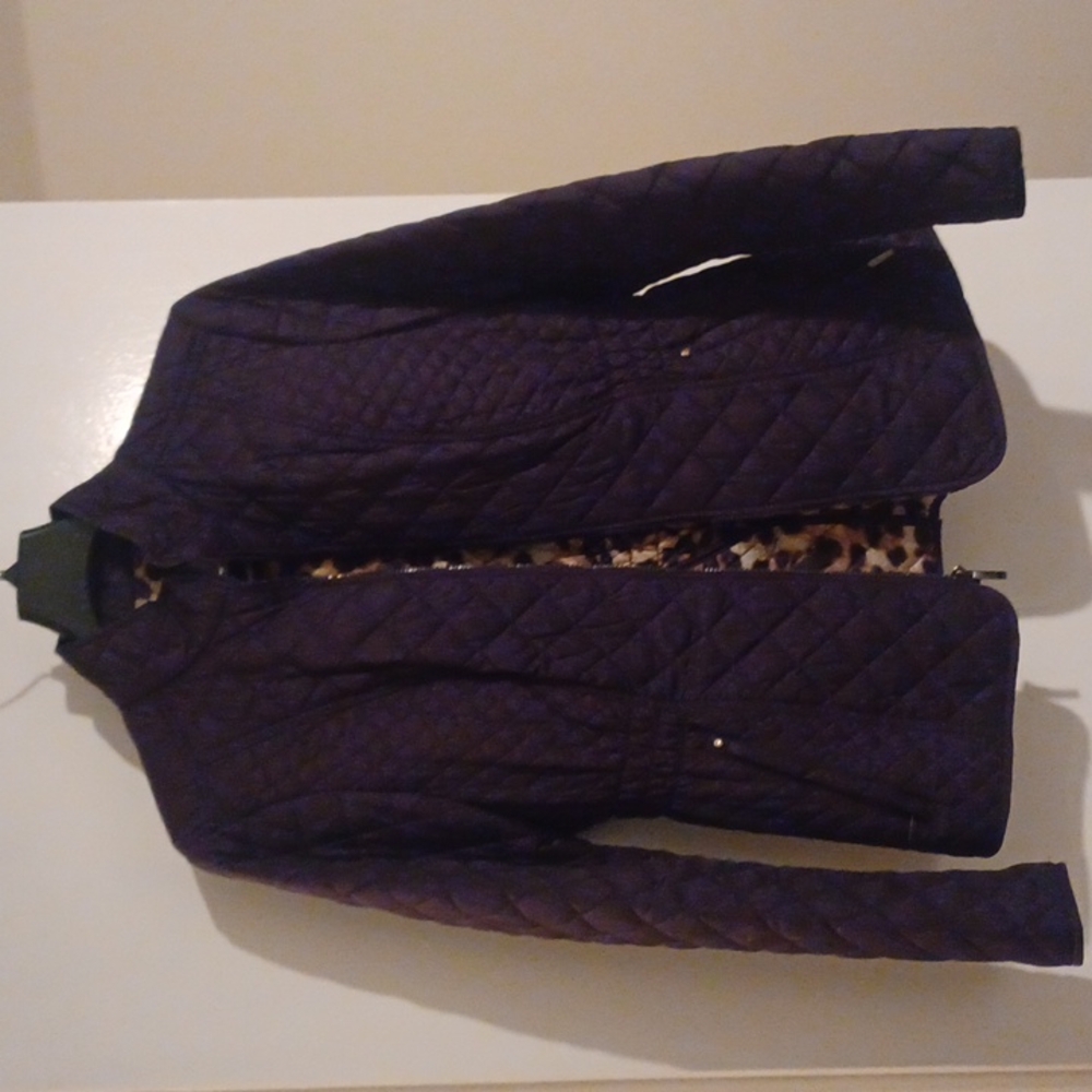 Great coat for work, holiday shopping or parties! Dress this jacket up or down.